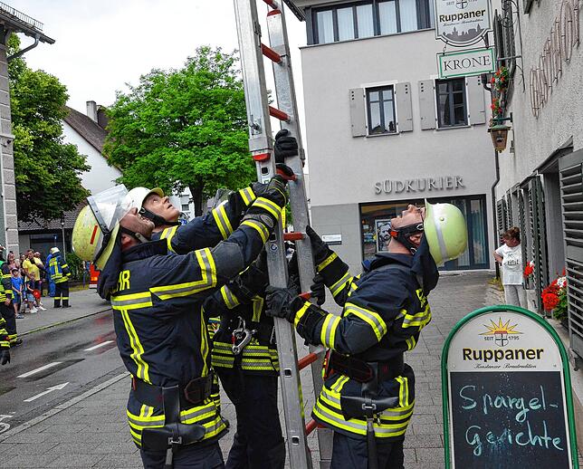 Bild 4: Bilder der Hauptübung der Freiwilligen Feuerwehr Markdorf – Teil 1