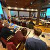 Eine Sitzung des Konstanzer Gemeinderats im Ratssaal des Rathauses. Die Bürger vertrauen den Gremien vor Ort.