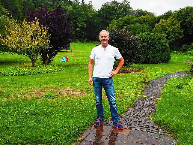 Christian Wagner lebt mit seiner Familie in Ebringen im Paradies, wie der parkähnliche Garten zeigt. Einen Schönheitsfehler hatte diese ...