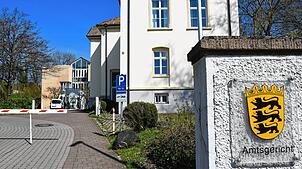 Am Amtsgericht in Singen wurde gegen eine 26 Jahre alte Frau verhandelt, die Waren verkauft, aber offenbar nicht verschickt hat.