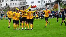 So jubelt der neue Tabellenführer FC Öhningen Gaienhofen, der den SV Mühlhausen mit 6:0 besiegte.