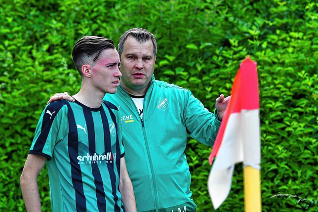 Bild 12: FC Zell macht sein Meisterstück mit dem 6:0 beim FC RW Weilheim &ndash; und wir haben Bilder!