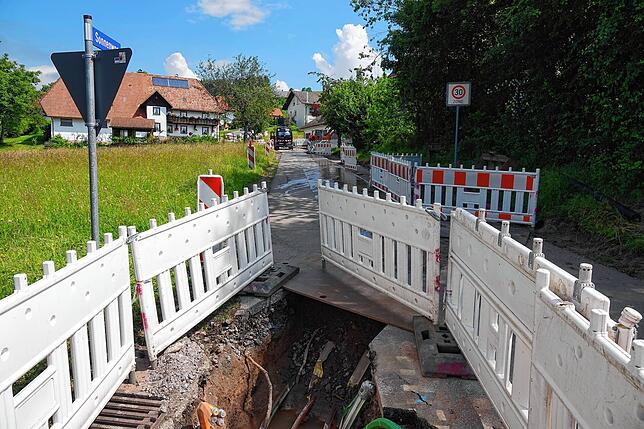 Am Sonnenweg in Altenschwand: Dort wird aktuell am Breitbandausbau gearbeitet.