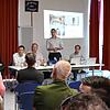 Bei der Bürgerfragestunde zum Thema Mobilfunk standen Experten bezüglich des geplanten 5G-Funkmasten in Böhringen Rede und Antwort (von ...