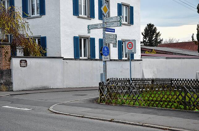 Hier, in der Grivitenstraße, soll die geplante Ost-West-Achse für Fahrradfahrer beginnen.