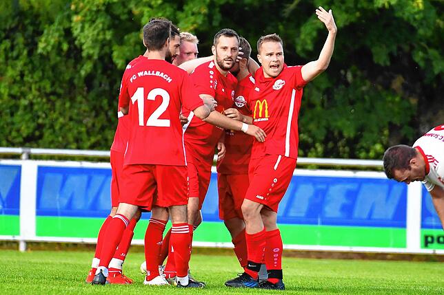 Bild 1: FC Wallbach sichert sich ein 2:2 gegen den FC Schönau &ndash; und wir haben die Bilder!