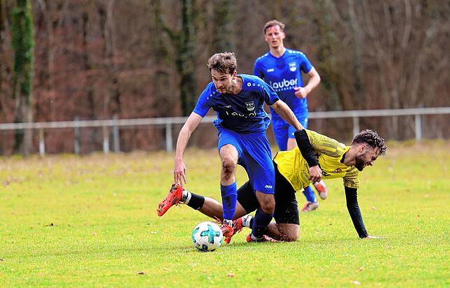 Bild 26: Unsere Bildergalerie vom Sieg des TSV Überlingen/Ried im KLA-Spitzenspiel gegen den TSV Konstanz