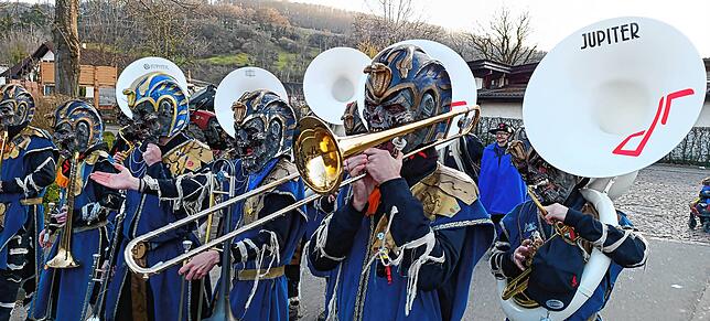 Bild 12: So schön war die gemeinsame Straßenfasnet in Oberlauchringen