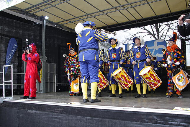Bild 9: Die schönsten Bilder und Videos von der SÜDKURIER-Fasnacht auf der Marktstätte! Ho Narro!