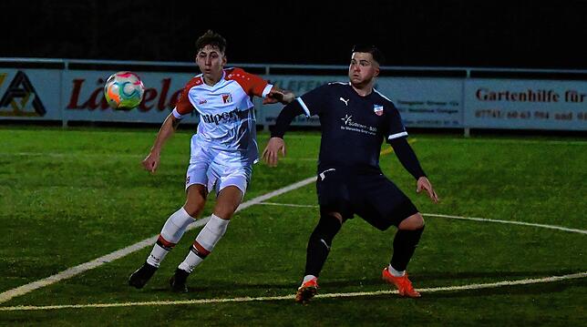 Bild 39: VfB Waldshut feiert 9:0-Kantersieg beim FC Rot-Weiß Weilheim &ndash; und wir haben Bilder!