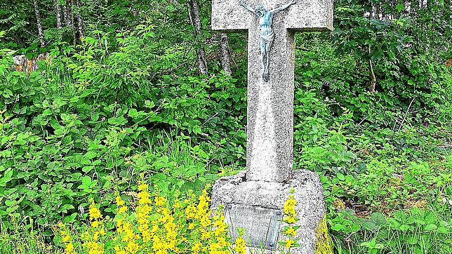 An den Krieg erinnert heute das Rensberger Mahnmal.