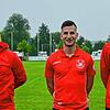 Der SV Geisingen geht optimistisch in die neue Bezirksligasaison. Das zeigt Bild von links: Benny Degen (Tormanntrainer), Antonio Zubcic ...