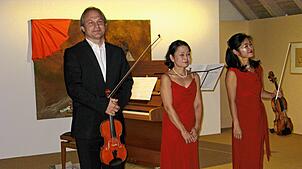 Yuki Ohira (links) und Kaoru Yamamoto waren wieder in Bernau, hier bei einem Auftritt 2019. Archivbild: Ulrike Spiegelhalter