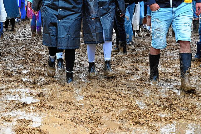Bild 5: Southside 2024: Die Besucher trotzen dem Matsch
