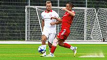 Bild : Knackiger Auftakt zwischen SC Pfullendorf II und FC Uhldingen. Wir waren mit der Kamera dabei!