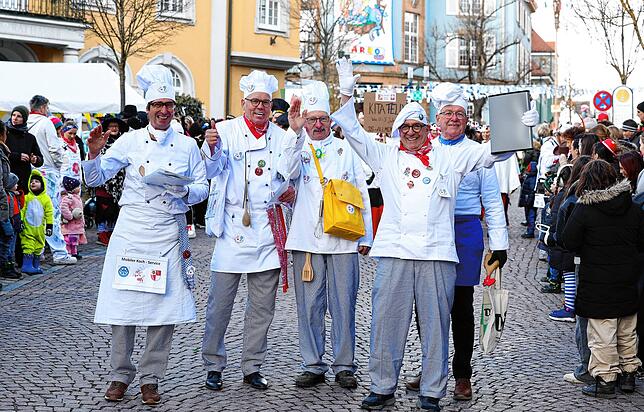 Bild 5: Donaueschingen: Kinderumzug zum Schmutzigen Donnerstag begeistert die Stadt – Bilder!