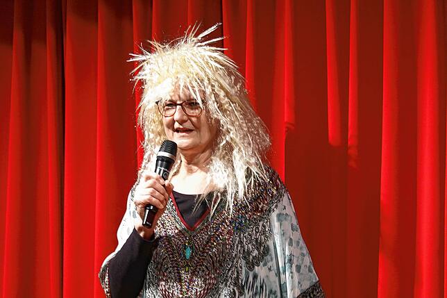 Bild 28: Frauenfasnacht in Görwihl: Der Großangriff auf deine Lachmuskeln!