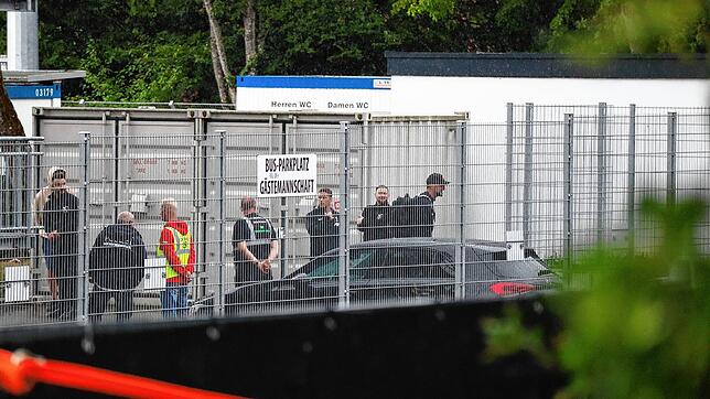 Der FC Liverpool schottet sich auch beim Testspiel gegen Greuther Fürth in Villingen ab &ndash; und enttäuscht die Fans