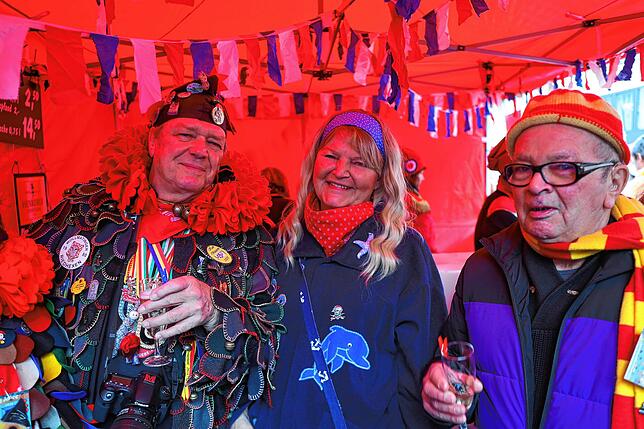 Bild 41: Narrenmarkt 2025: Alle Bilder von den Besuchern auf der Marktstätte