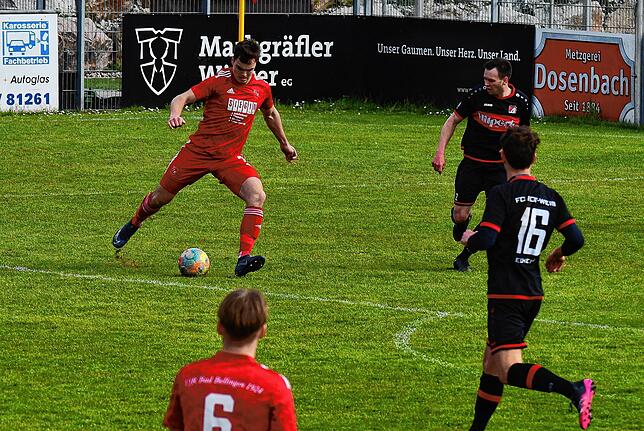 Bild 12: VfR Bad Bellingen fegt den FC Rot-Weiß Weilheim mit 9:0 vom Platz &ndash; und wir haben Bilder!