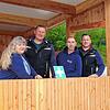 Axel Hirsch, Marion Schuler, Roland Schuler und Christian Graf (von links) freuen sich sehr auf den Saisonstart im Freibad – hier im ...