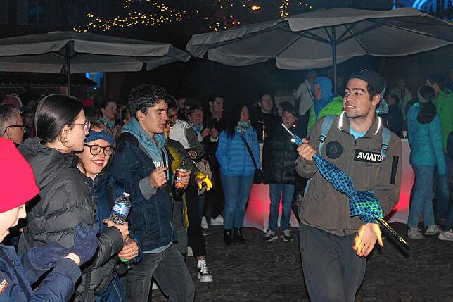Bild 5: Jubiläums-Herbstfest beginnt mit SWR3-Party auf dem Rathausplatz
