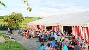 Das Musikfest der Musikkapelle Wasser ist ein beliebter Treffpunkt für alle Generationen.