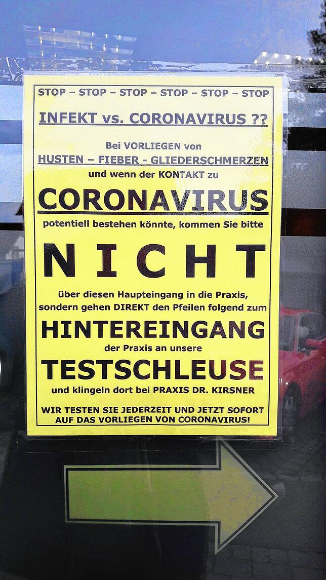 Drastische Maßnahmen: Der Oberteuringer Allgemeinarzt Dr. Kirsner bittet Patienten, die mit Grippeanzeichen in die Praxis kommen, den ...