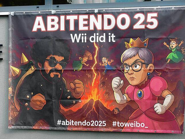 Bild 15: Erfolgreicher Abschluss: Abiturientinnen feiern in Tiengen ihren Abiball