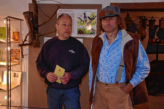 Roger Spalinger (links) und Beat Möckli haben in der Lottstetter Nachbargemeinde Marthalen die Apfelausstellung „Der Apfel – ...