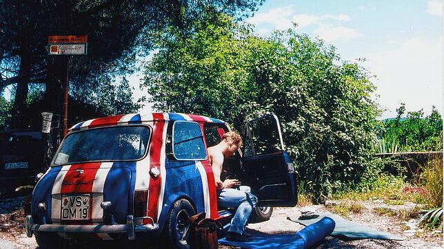 Damals: Mit seinem Mini Cooper war Robert Greuner in halb Europa und hier in Italien unterwegs.