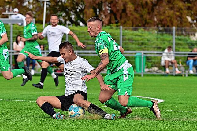 Bild 17: SV Herten besiegt die SG FC Wehr/Brennet mit 3:2 &ndash; und wir haben Bilder!