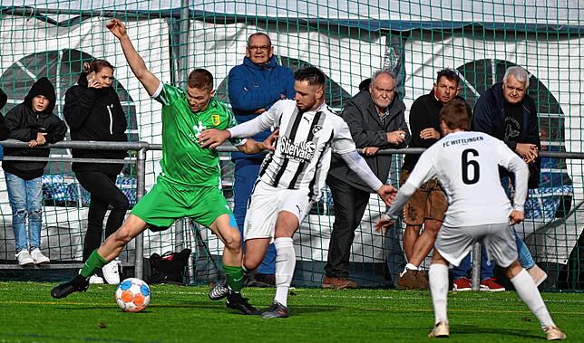 Bild 40: FC Wittlingen setzt sich mit 2:0 beim SV Herten durch &ndash; und wir haben Bilder!