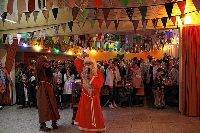 Bild 22: Bilder vom Bunten Abend in Eberfingen