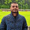 Antonio Greco an seiner zukünftigen Wirkungsstätte, am Osterholz-Stadion in Stockach.
