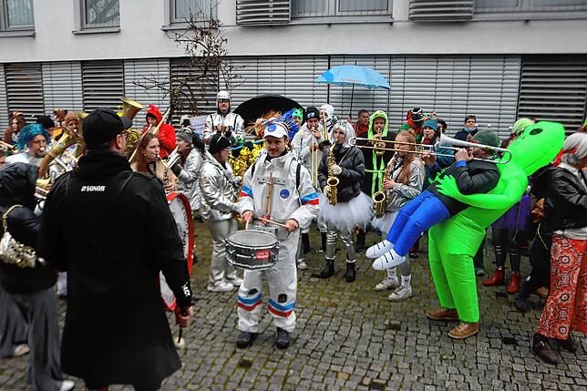 Bild 21: Fasnacht in Frickingen: So wurden die Hippies im Rathaus abgesetzt – Jetzt die besten Bilder sehen!