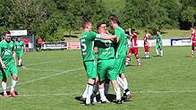 Viele Gründe zum Jubeln hatten die Spieler vom TSV Aach-Linz beim 9:0 gegen den FC Uhldingen.