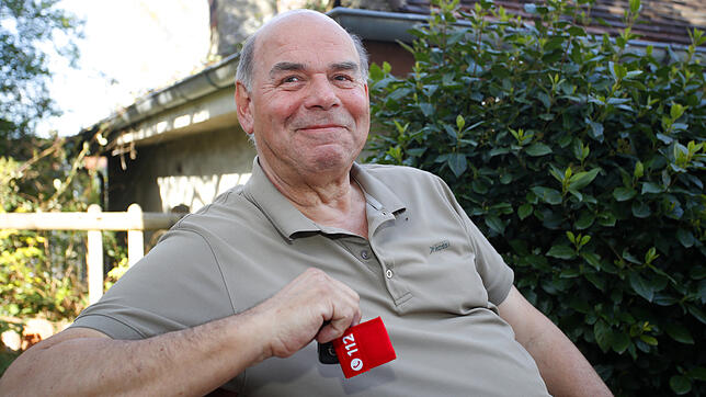 Ein Leben für die Feuerwehr: Arthur Merk war 50 Jahre in der aktiven Wehr, davon die letzten 20 Jahre Zugführer des Löschzugs 5 ...