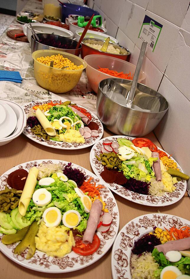 Wer eher auf leichte Koste steht, wird ebenfalls fündig. Die Salatteller können sich sehen lassen.