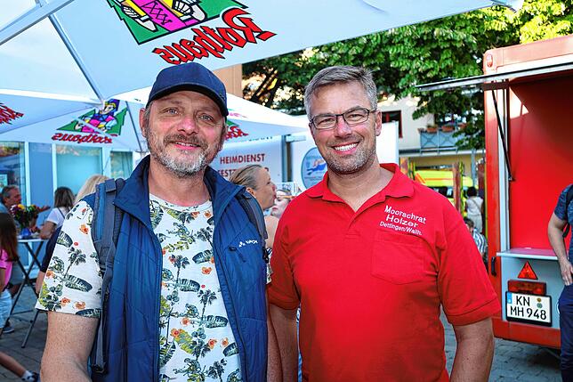 Bild 23: Feierlaune mit der Gretle-Band beim Dettinger Dorffest - hier gibt’s die schönsten Bilder