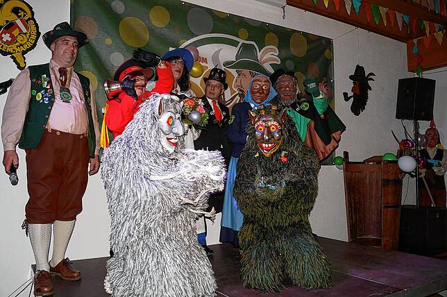 Bild 1: Kuttelessen im Stettener Festsaal des Rathauses