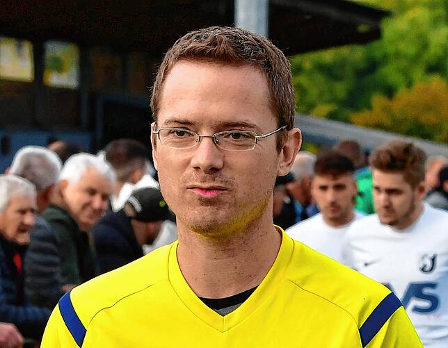 Schiedsrichter Marco Brendle: „Meine Frau und ich haben lang diskutiert, was man machen kann, denn einsperren wollen wir uns auch ...