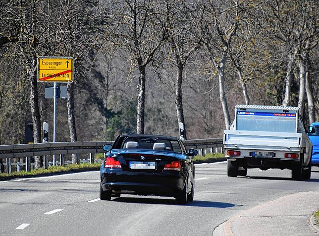 Die B&nbsp;34 am Ortsausgang von Ludwigshafen Richtung Espasingen