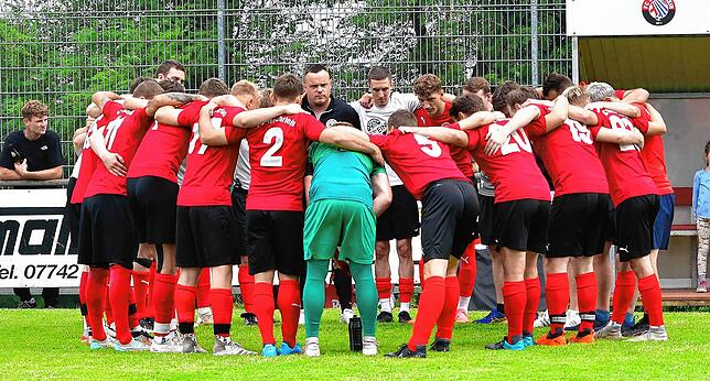 Bild 4: FC Hochrhein besiegt den SV Eichsel mit 3:1 – und wir haben Bilder!