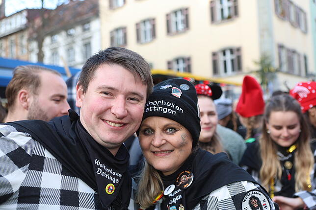 Bild 3: Konstanzer Straßenfasnacht 2025: Die Altstadt wird zum Narrenparadies - Die Bilder vom Abend!