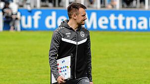 Trainer Steffen Kautzmann und der FC Radolfzell feierten einen 4:1-Erfolg über den FC Königsfeld.