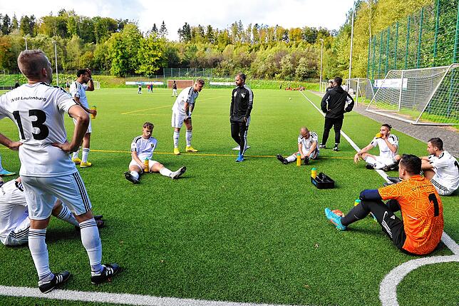 Bild 7: FC Hochrhein siegt mit 5:2 beim SV 08 Laufenburg II &ndash; und wir haben Bilder!