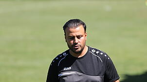 Trainer Ertan Tasdemirci und der VfR Stockach müssen eine 2:4-Niederlage gegen den FV Möhringen hinnehmen.