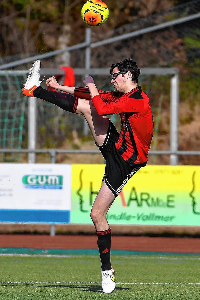 Bild 19: FC Schönau kassiert gegen SV Jestetten die erste Heimpleite seit 554 Tagen &ndash; und wir haben Bilder!