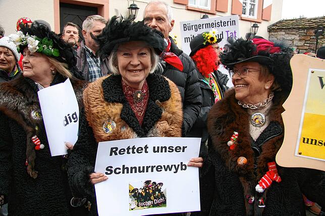 Bild 6: Petra Dorfmeister verurteilt! Die schönsten Bilder vom Tiengener Narrengericht (2)